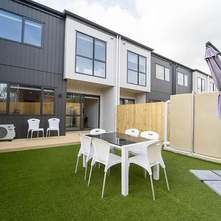 Вілла Modern Sunnyhills Town House Окленд Екстер'єр фото