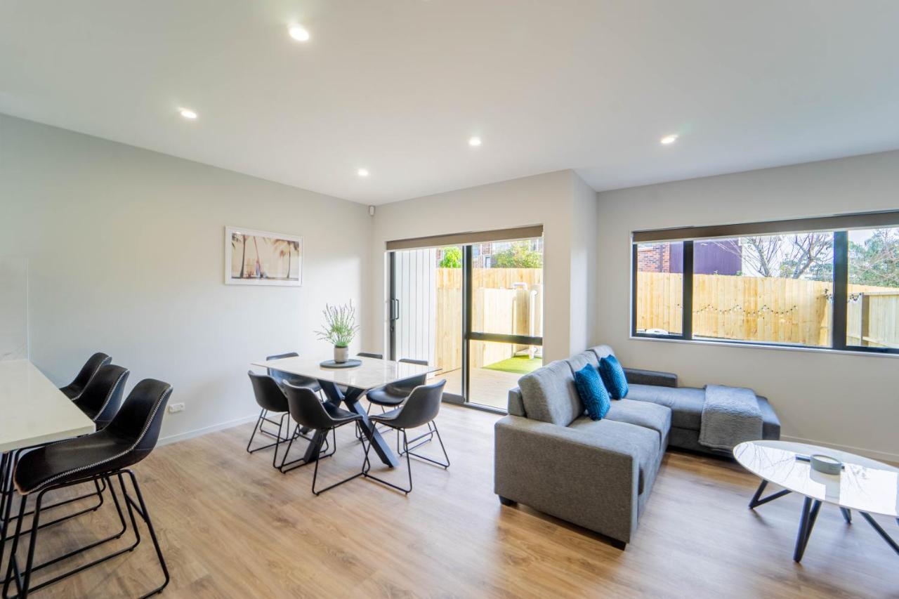 Вілла Modern Sunnyhills Town House Окленд Екстер'єр фото